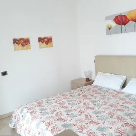 아파트 La Casa Papavero In The Centre Of Pula!