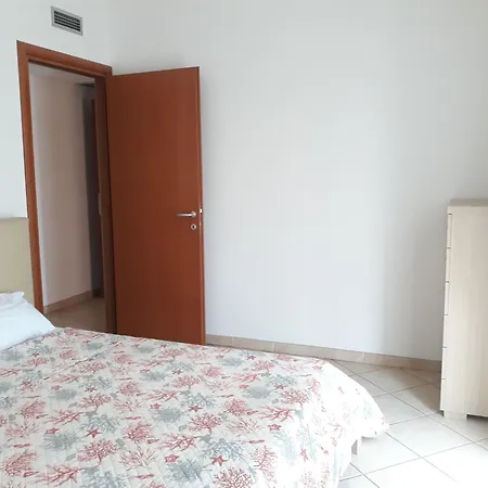 La Casa Papavero In The Centre Of Pula!