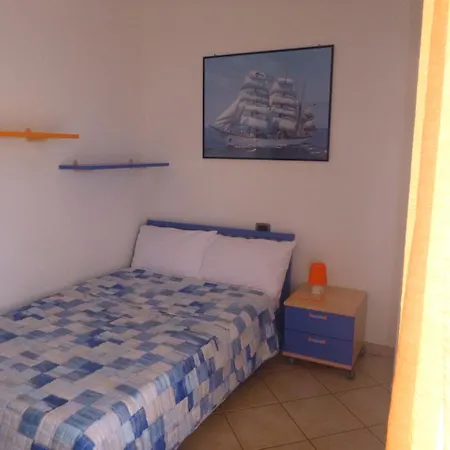 Guesthost - La Casa Papavero In The Centre Of Pula! *